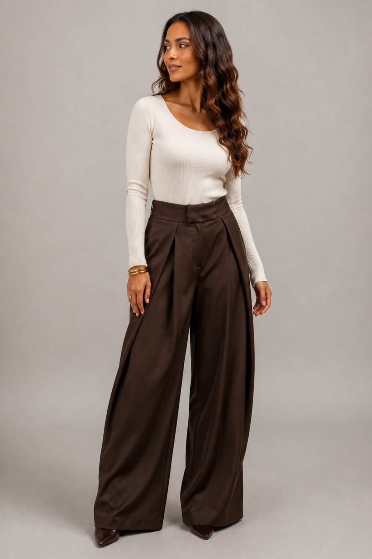 Pantaloni a gamba larga Nora