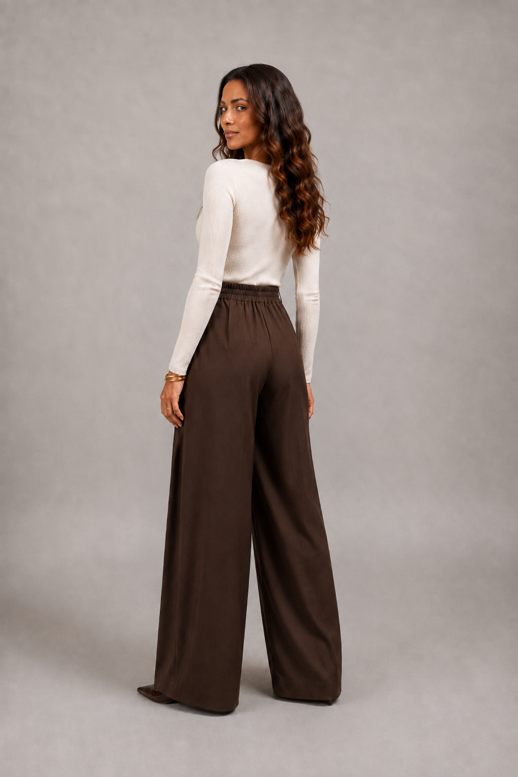 Pantaloni a gamba larga Nora